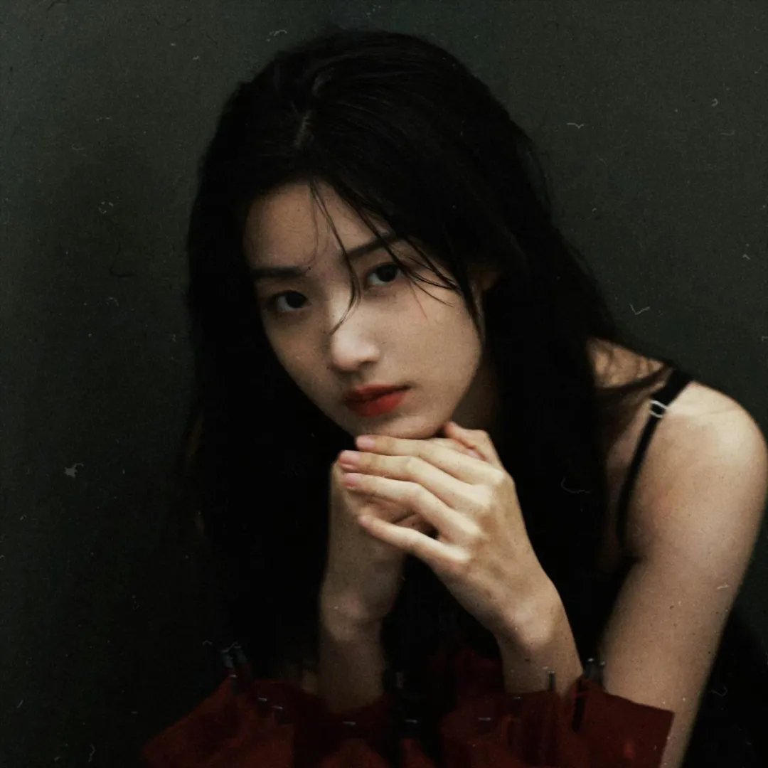 离婚后,被疯批少爷宠上天